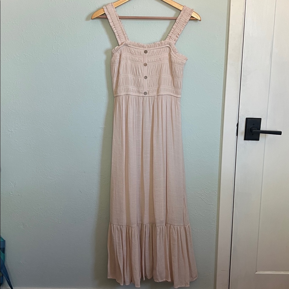 NWT Blu Pepper smocked midi dress pale apricot cream color size small